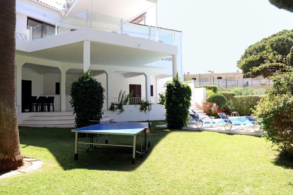 Villa Hibiscus, Great Location In Vilamoura, Lush Green Lawns And Garden Quarteira Exteriér fotografie